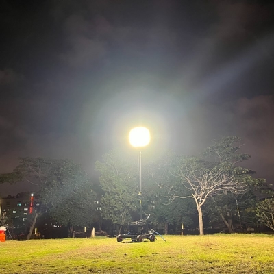 Penerangan 360° 60W 100W 120W 320W Lampu LED Balon Bebas Silau pada Tripod untuk Lokasi Konstruksi