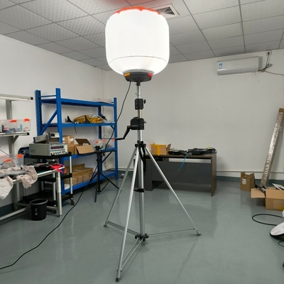 Putih Konstruksi Pertambangan 3.8m Mast Hand Lifting Balon bentuk Mobile LED Lighting Tower