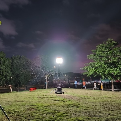 150W 50000 Jam Waktu Kerja Lampu balon LED portabel surya untuk pencahayaan tahan air