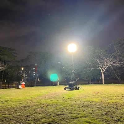 320W Lampu Solusi Layanan DIALux evo Layout 51200lm Tripod Light Tower untuk darurat