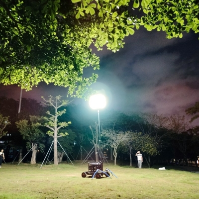 800W stainless steel tripod rental LED portable light tower untuk pencahayaan konstruksi