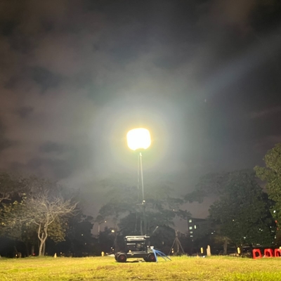 500W Industrial Led Balloon Work Light pada Stand Teleskop Tripod Seluler Bersertifikat ETL