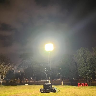 500W Industrial Led Balloon Work Light pada Stand Teleskop Tripod Seluler Bersertifikat ETL