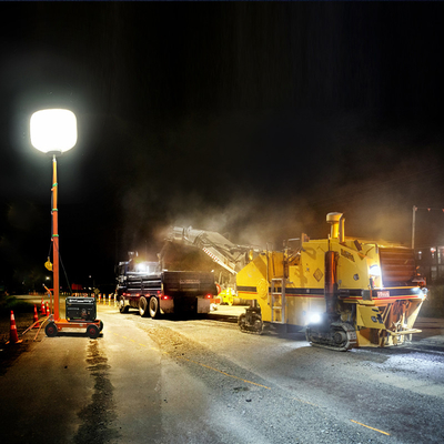 Teleskopik LED Balon Light Tower 1400W Lampu Lampu Menara Mobile Untuk Situs Konstruksi